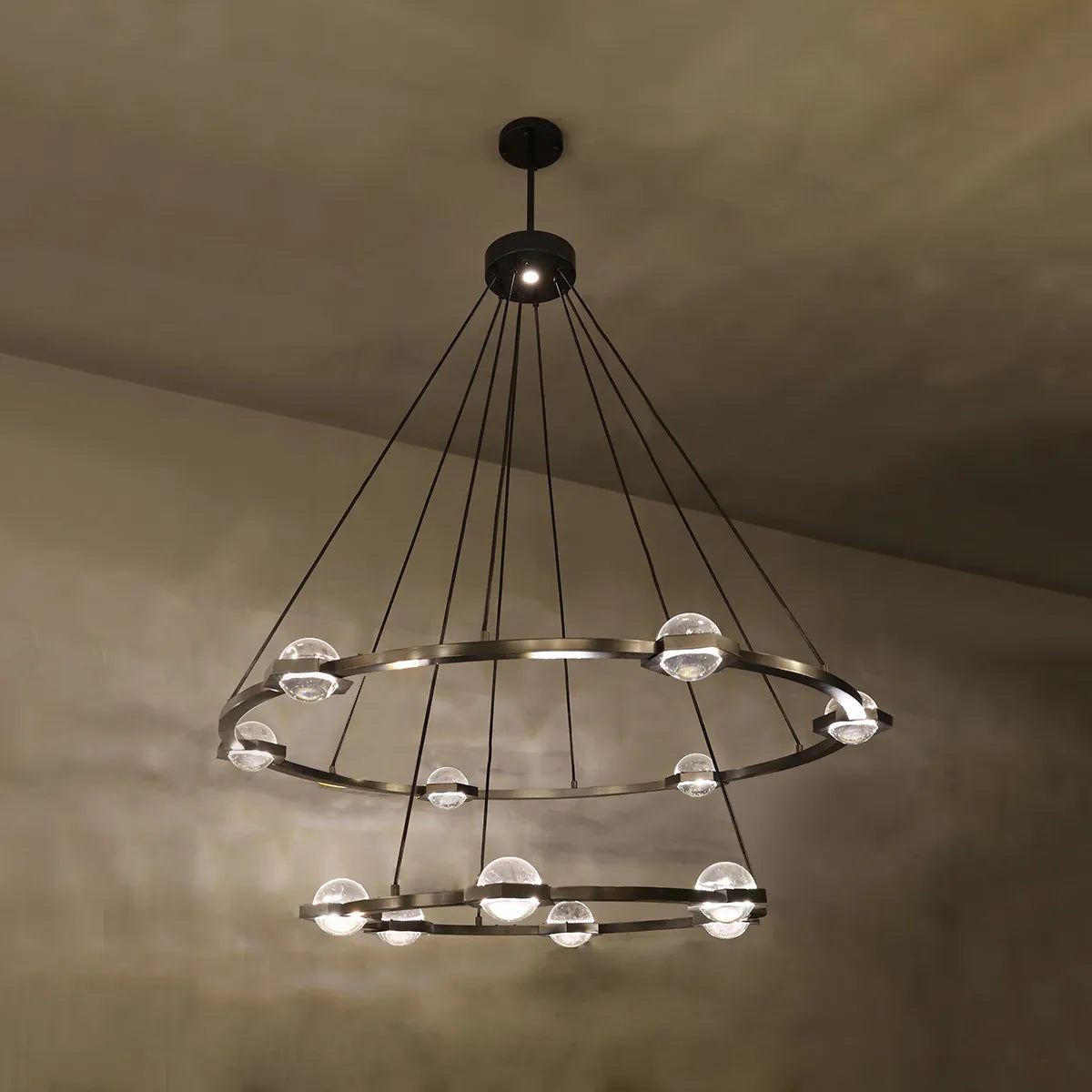 Exploring Lighting in Textural Modernism