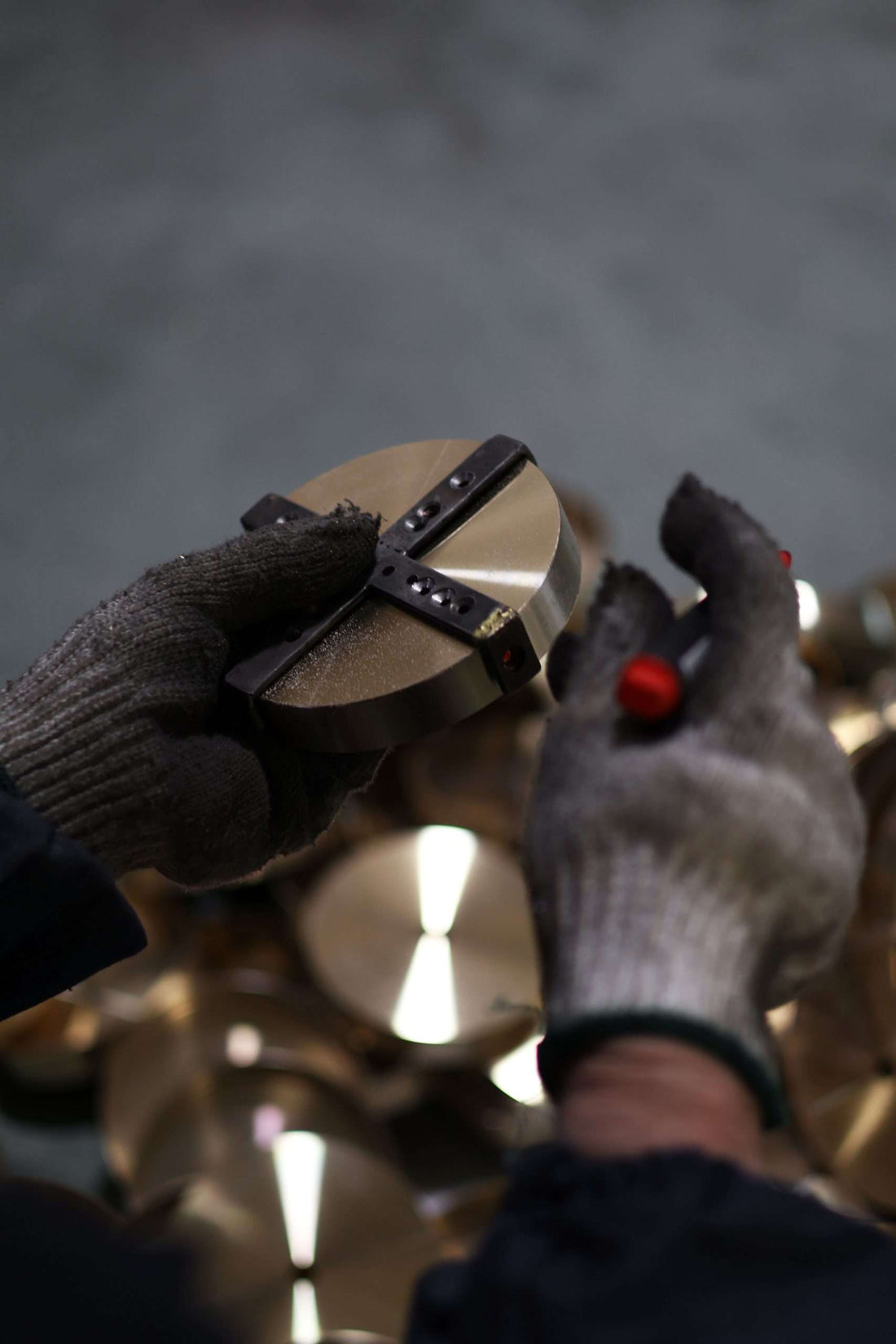Mastering Craftsmanship: The Art of Lighting Production at Josenart’s Factory