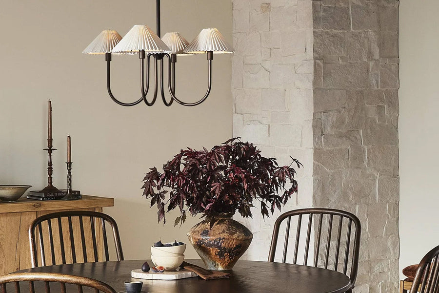 How to Choose the Perfect Dining Room Chandelier