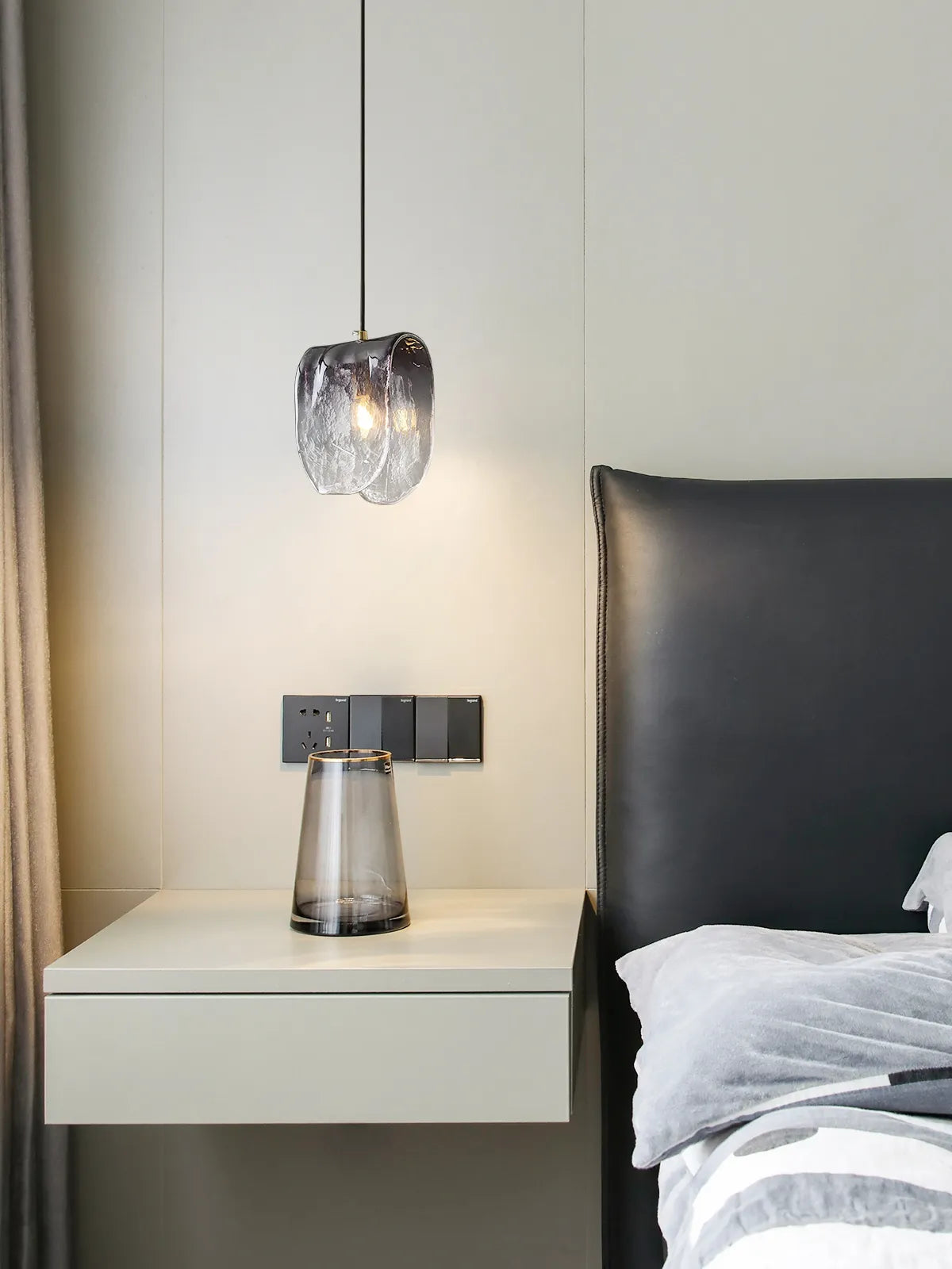 How Decorative Fixtures Breathe Life into Your Home