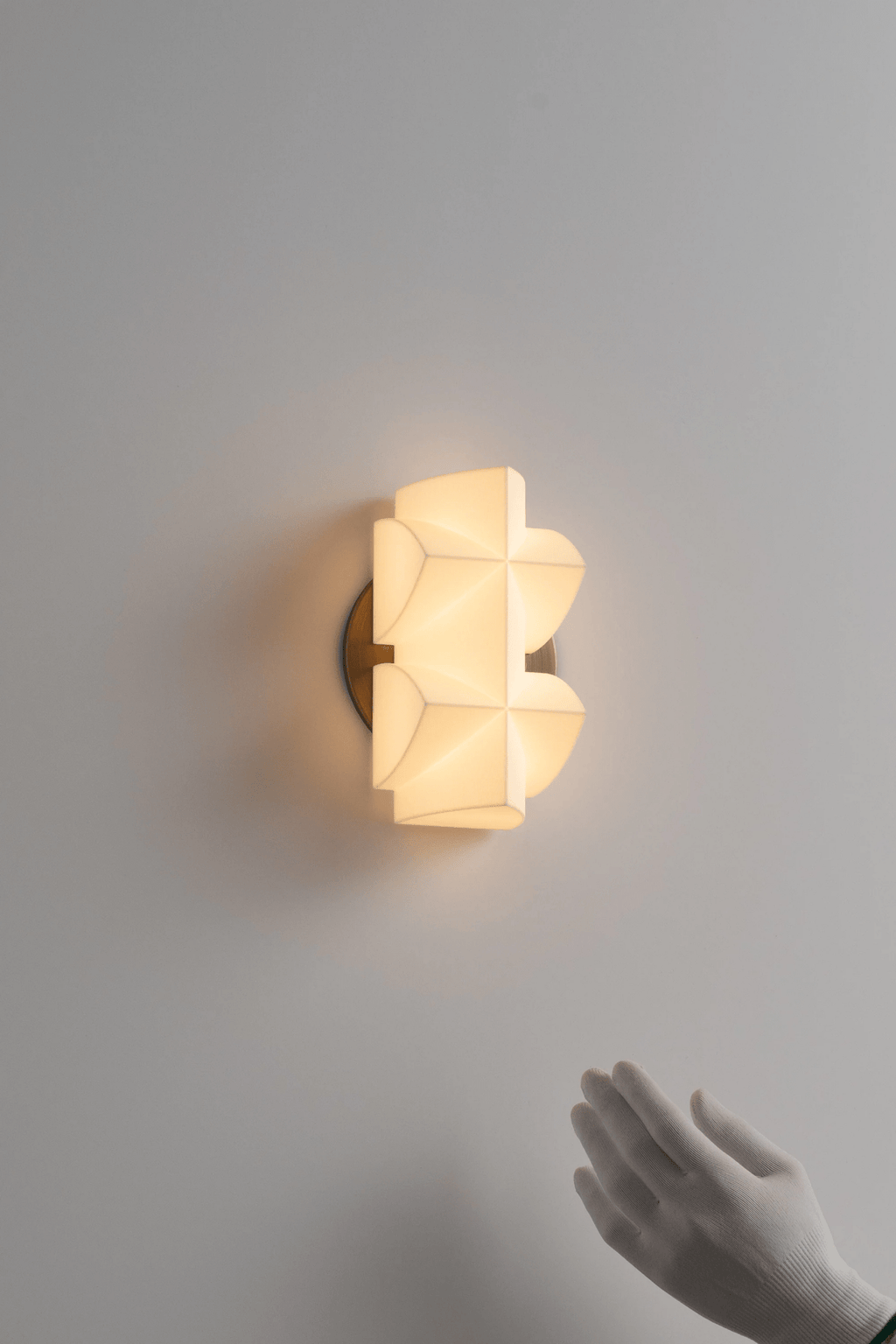 Solara Geometric Wall Sconce