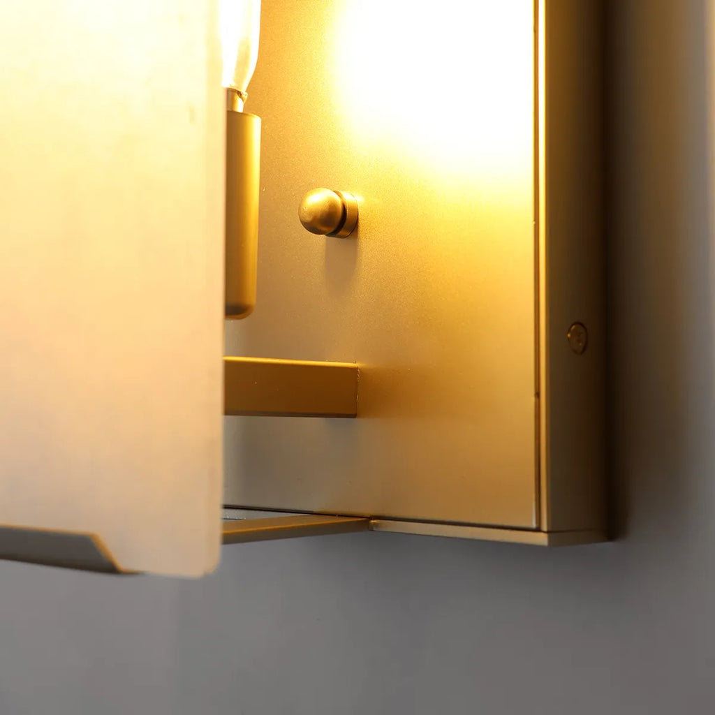 harlow calcite linear sconce