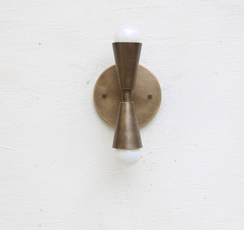 stylish bathroom lighting