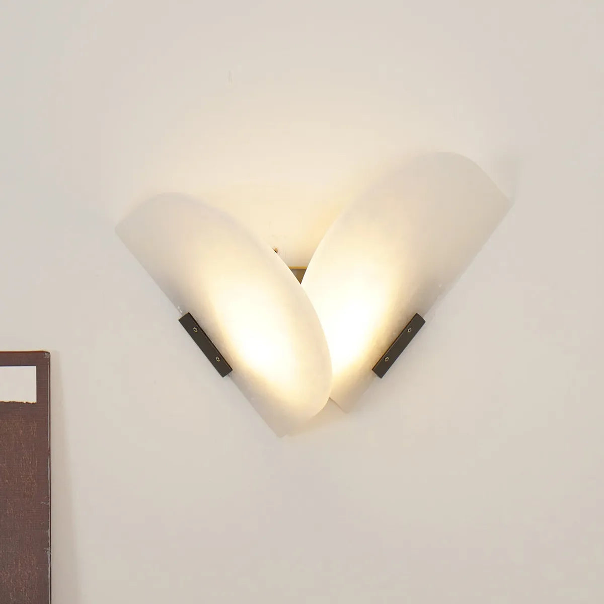 Fly Gaby Heart Fanshaped Alabaster Wall Light - View 3