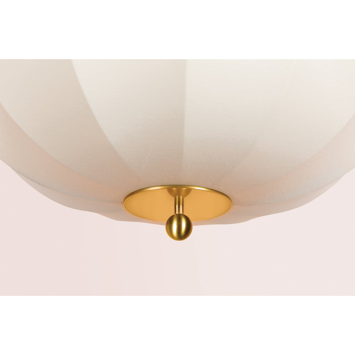 Meshelle Pendant — Open Metal Mesh Light with Warm Filtered Glow