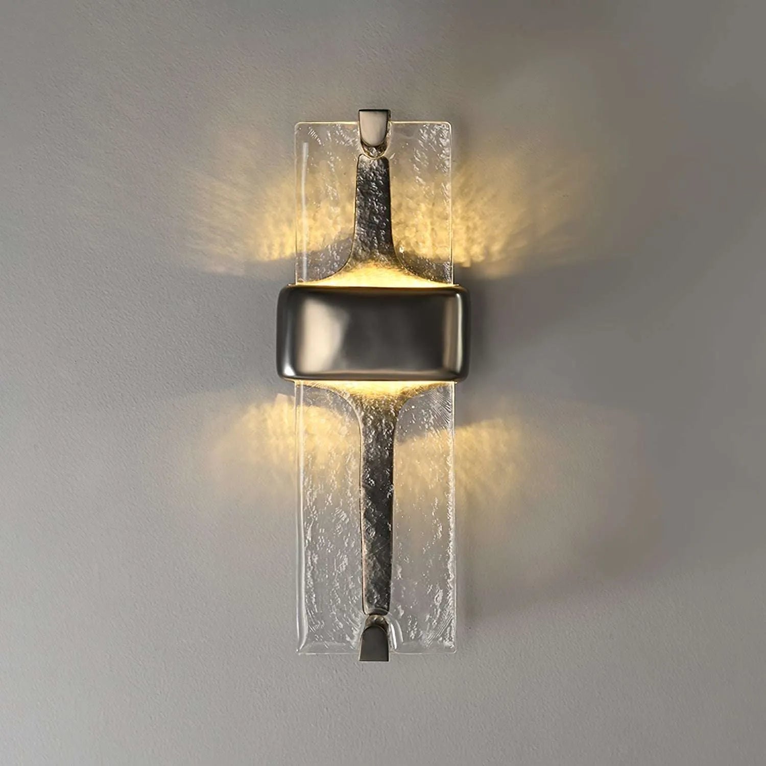 Vesta Wall Lamp - Sculptural Wall Light