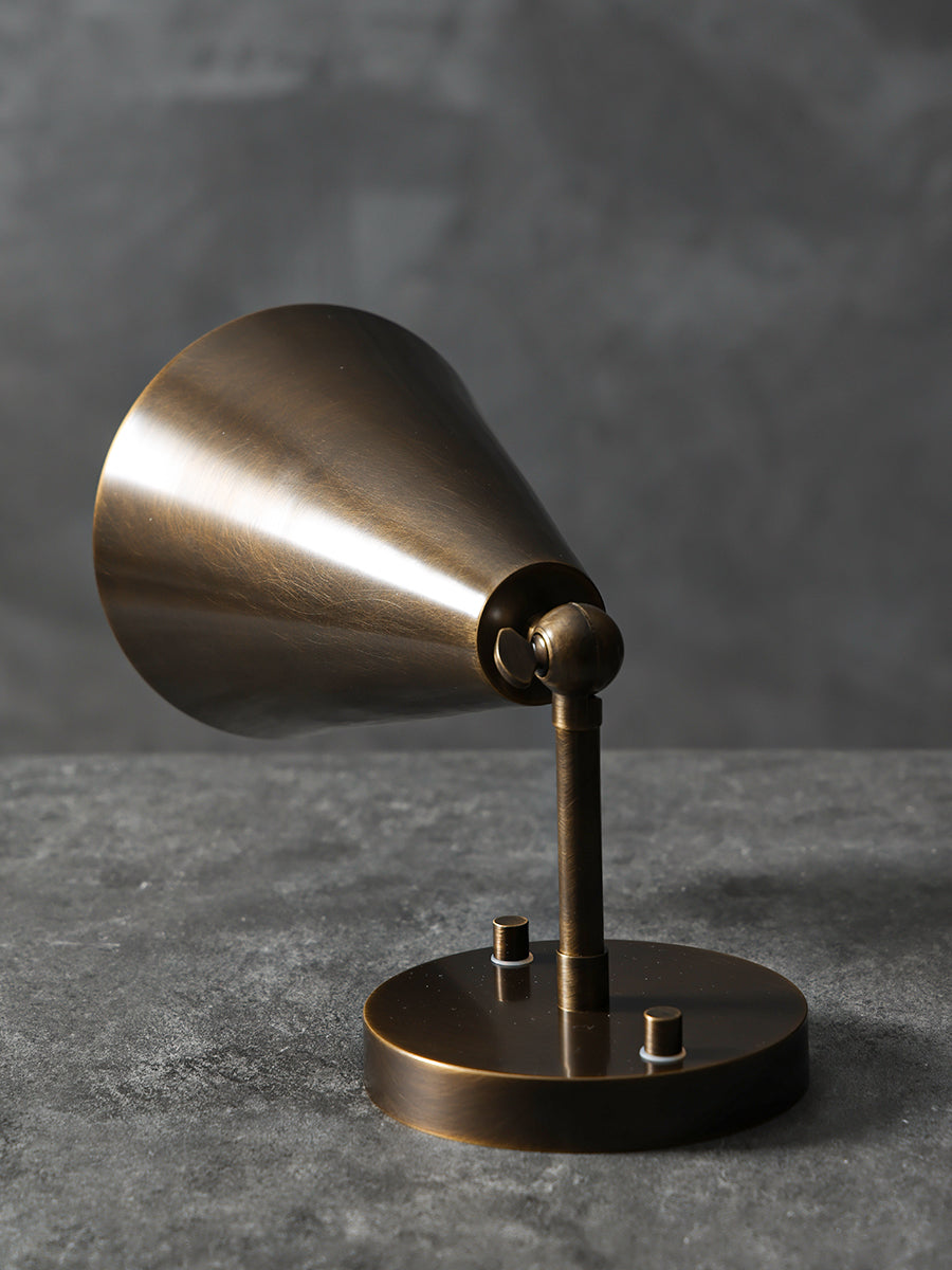 aged-brass-wall-sconce-mid-century-modern-light-fixture-02