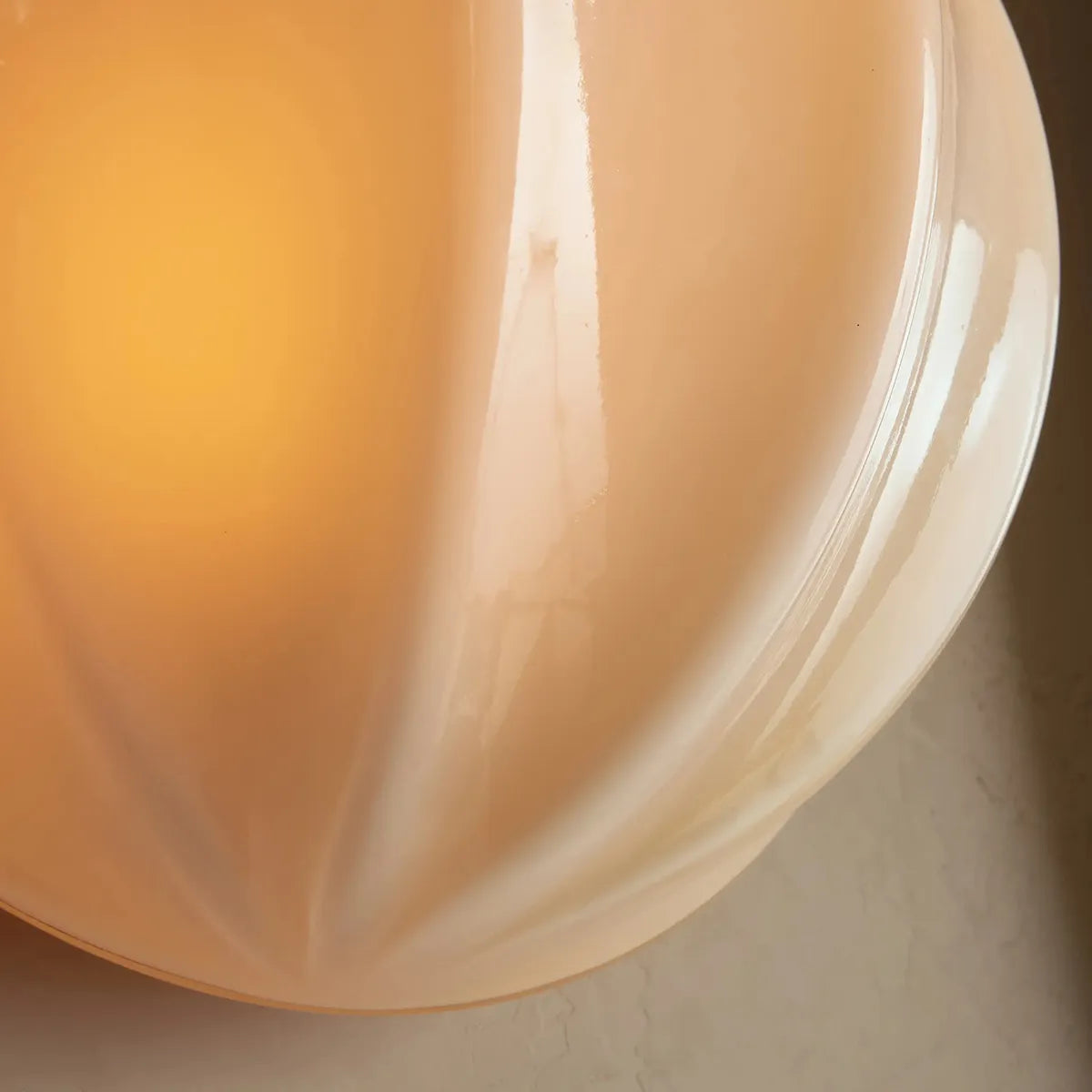agnes clamshell sconce