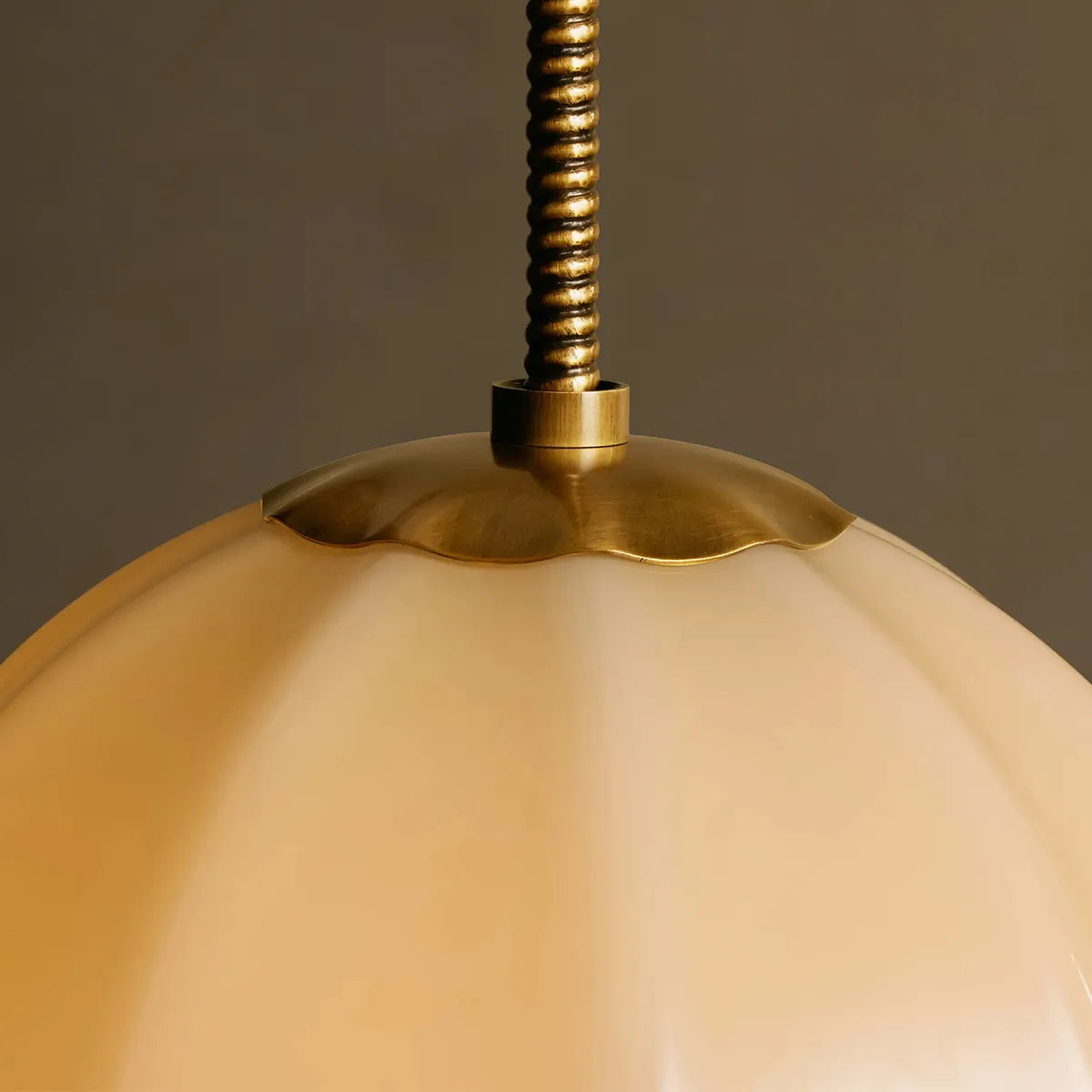 agnes pendant