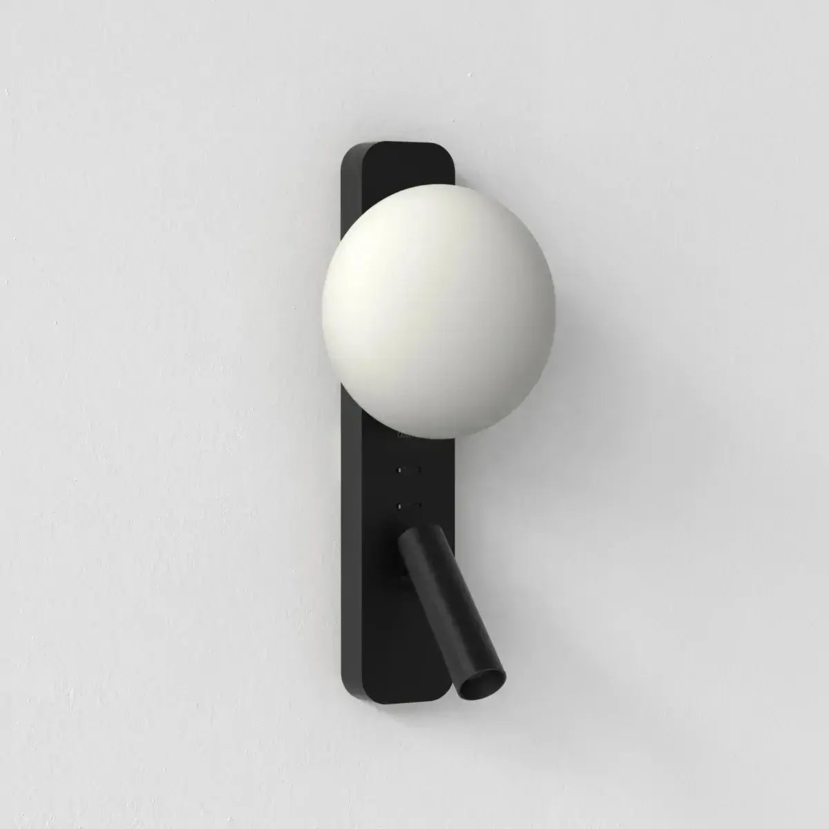 Alabaster Wall Lamp with Spherical Shade | Rotating Spotlight