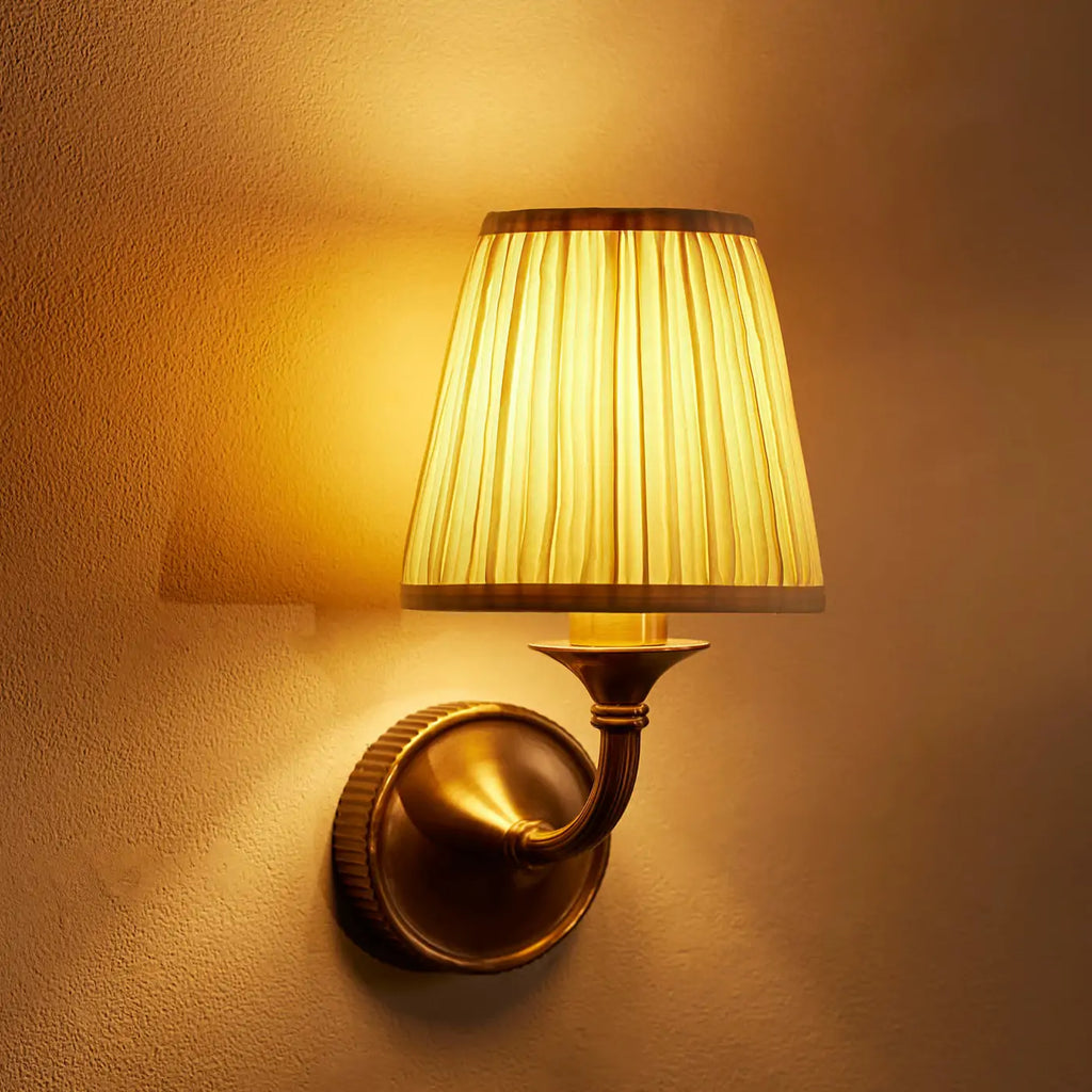 alexander-wall-light