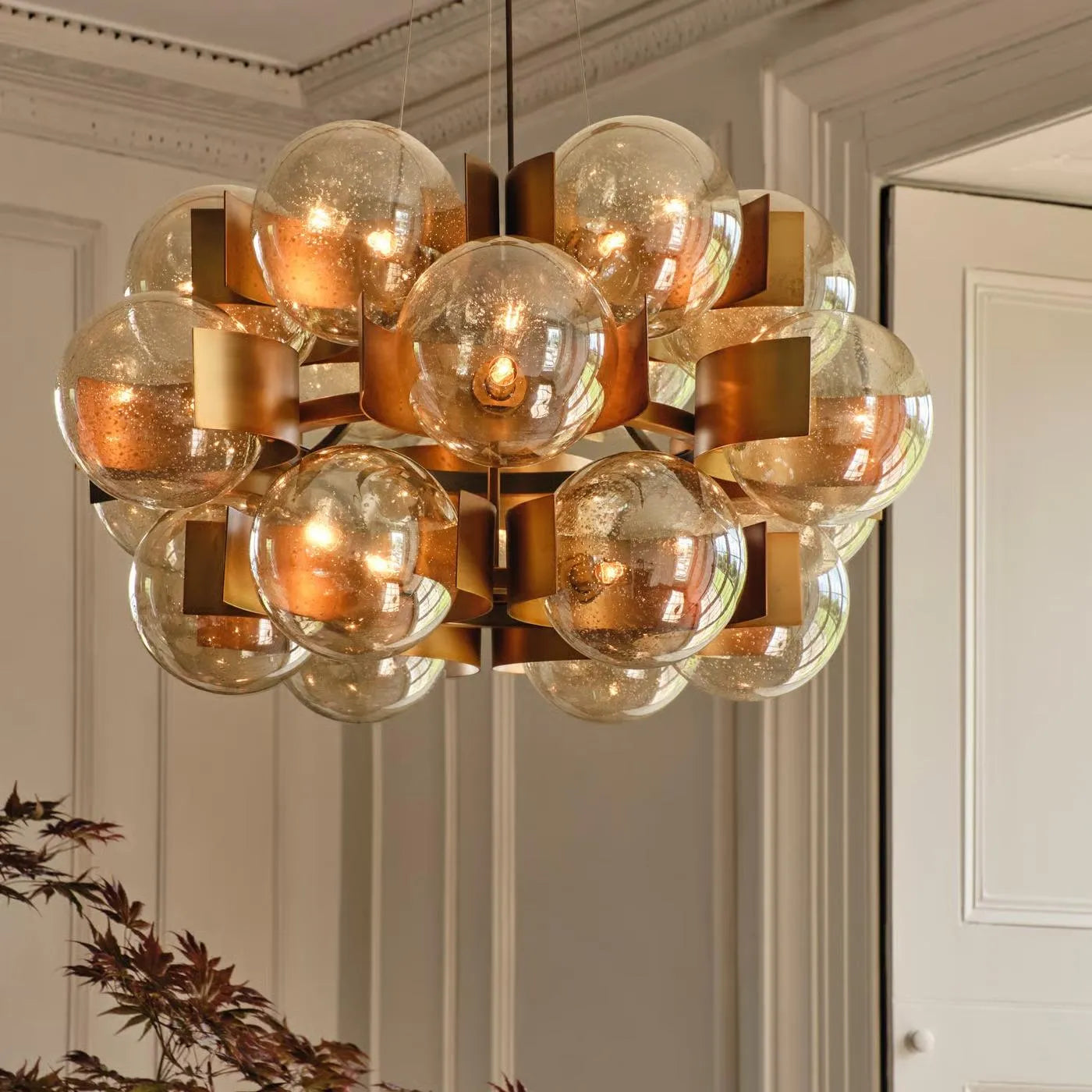 allis_chandelier_large
