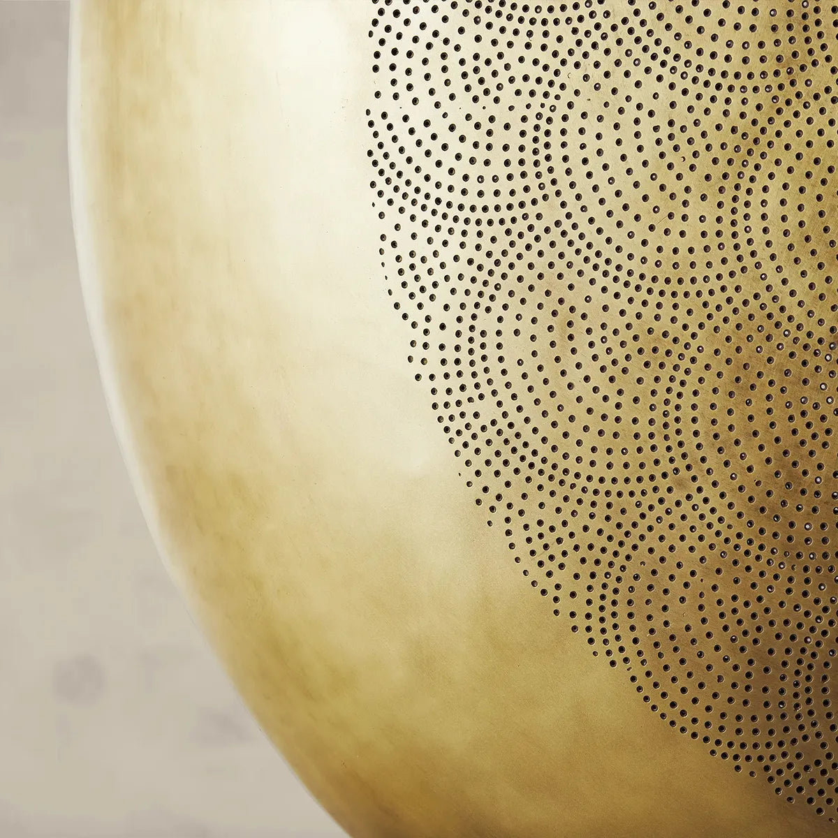 astrid circle pendant