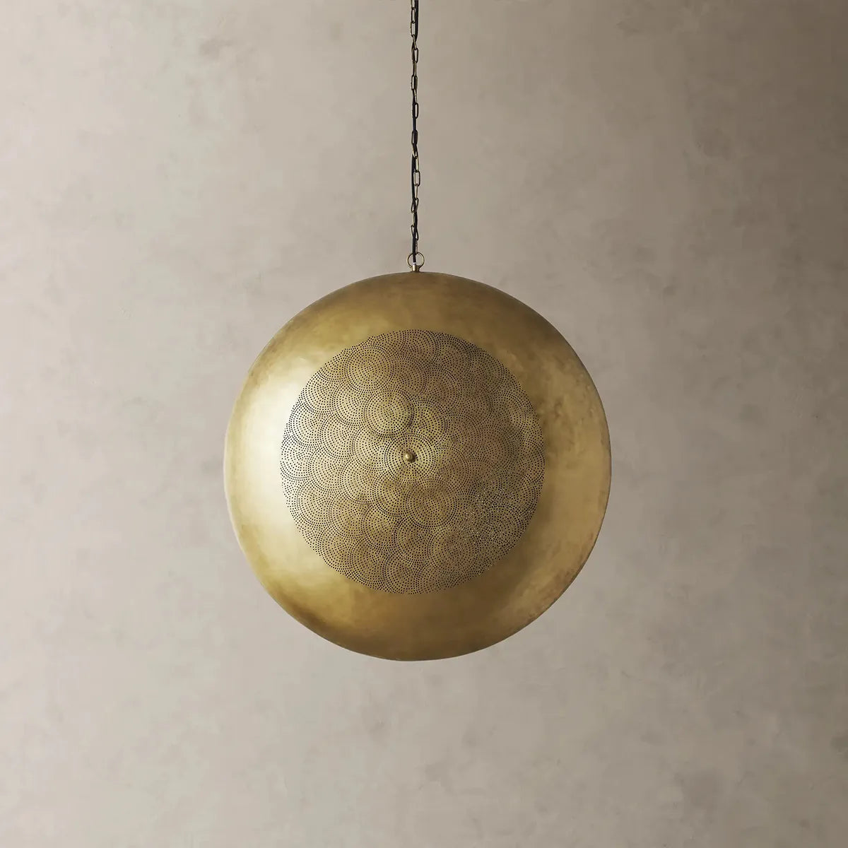 astrid circle pendant