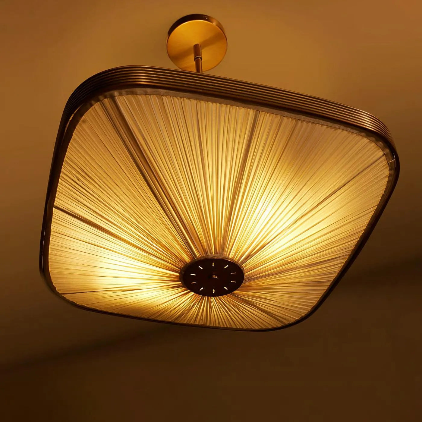 attlee_pendant