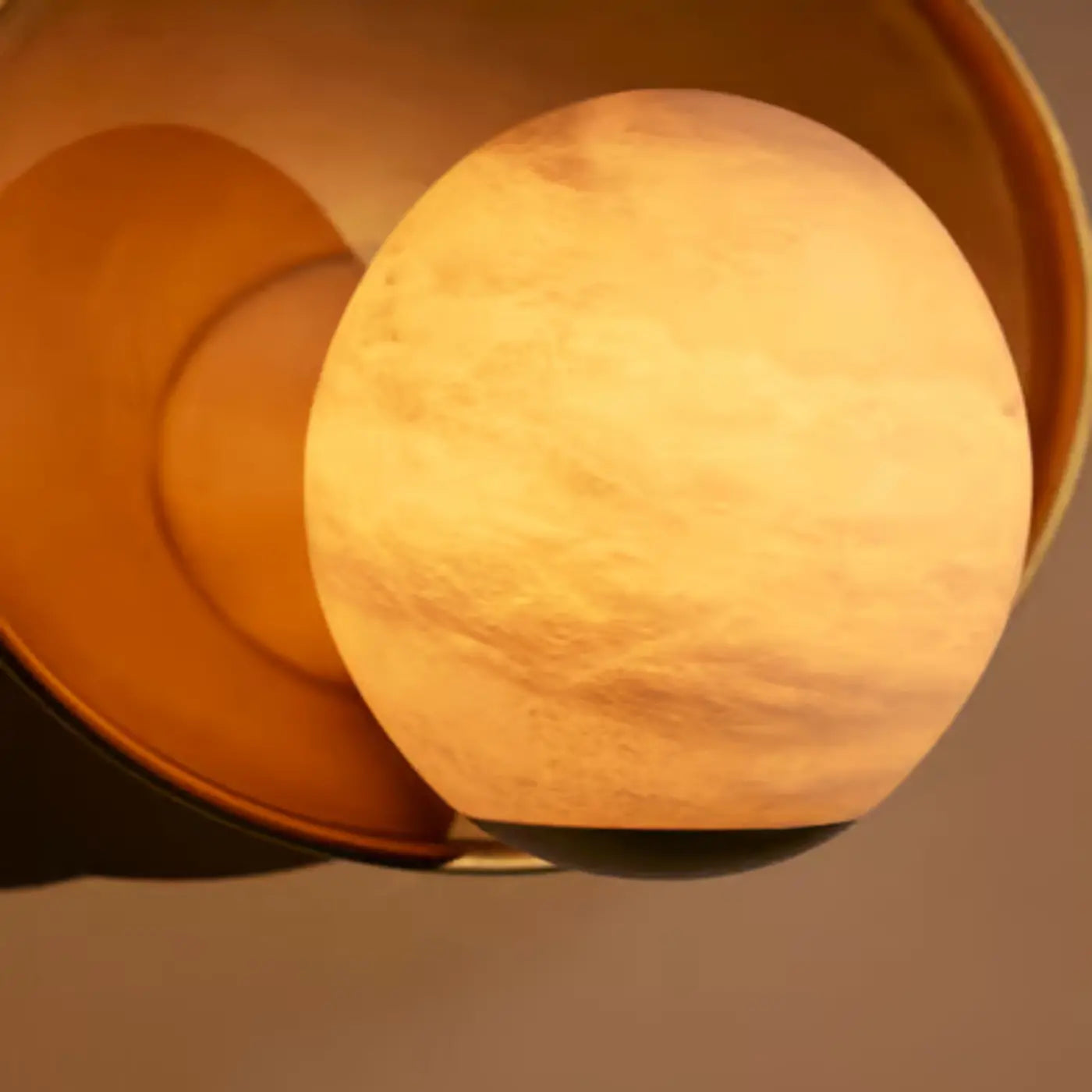 avena-wall-light- alabaster-globe