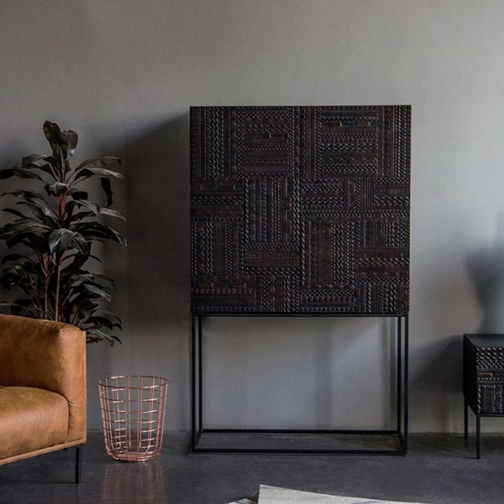 entryway cabinet