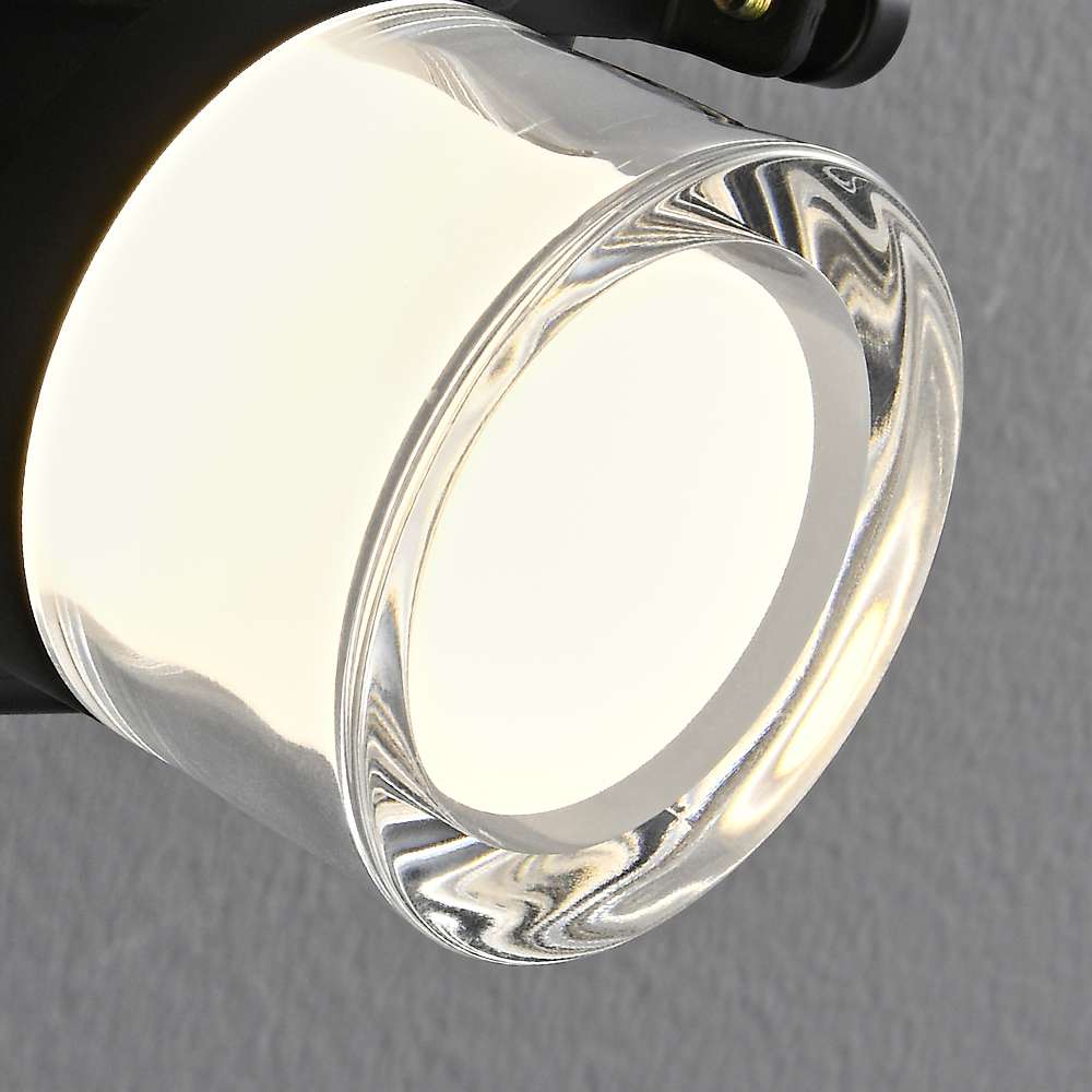 sleek dimmable wall sconce