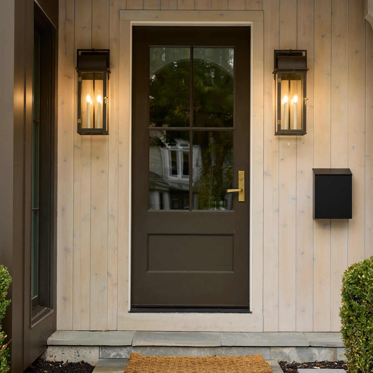 Bohen Exterior Wall Sconce — Modern Outdoor Wall Light