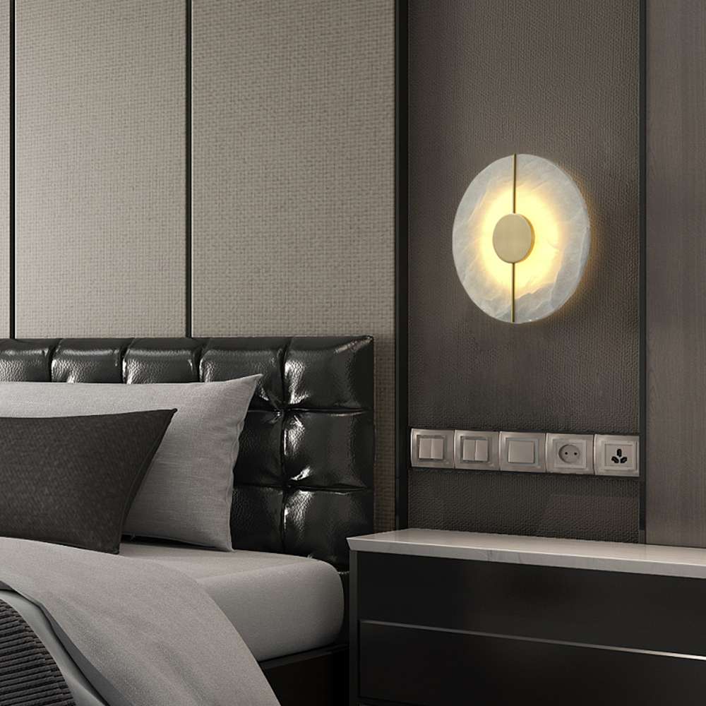 wall mounted reading light