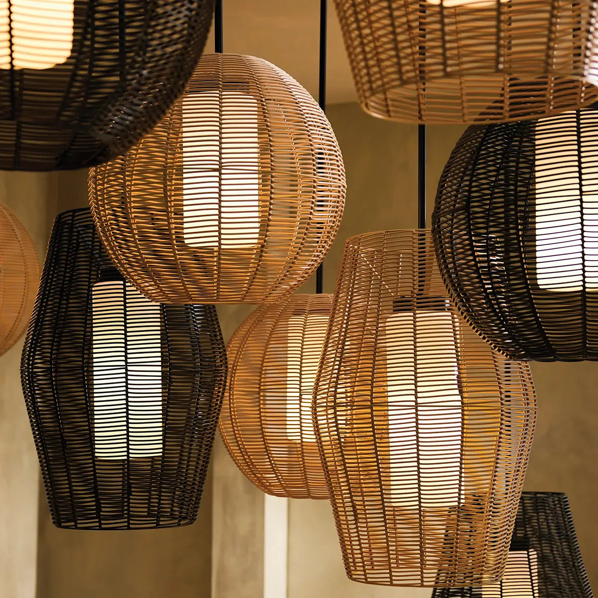 cohen globe outdoor pendant