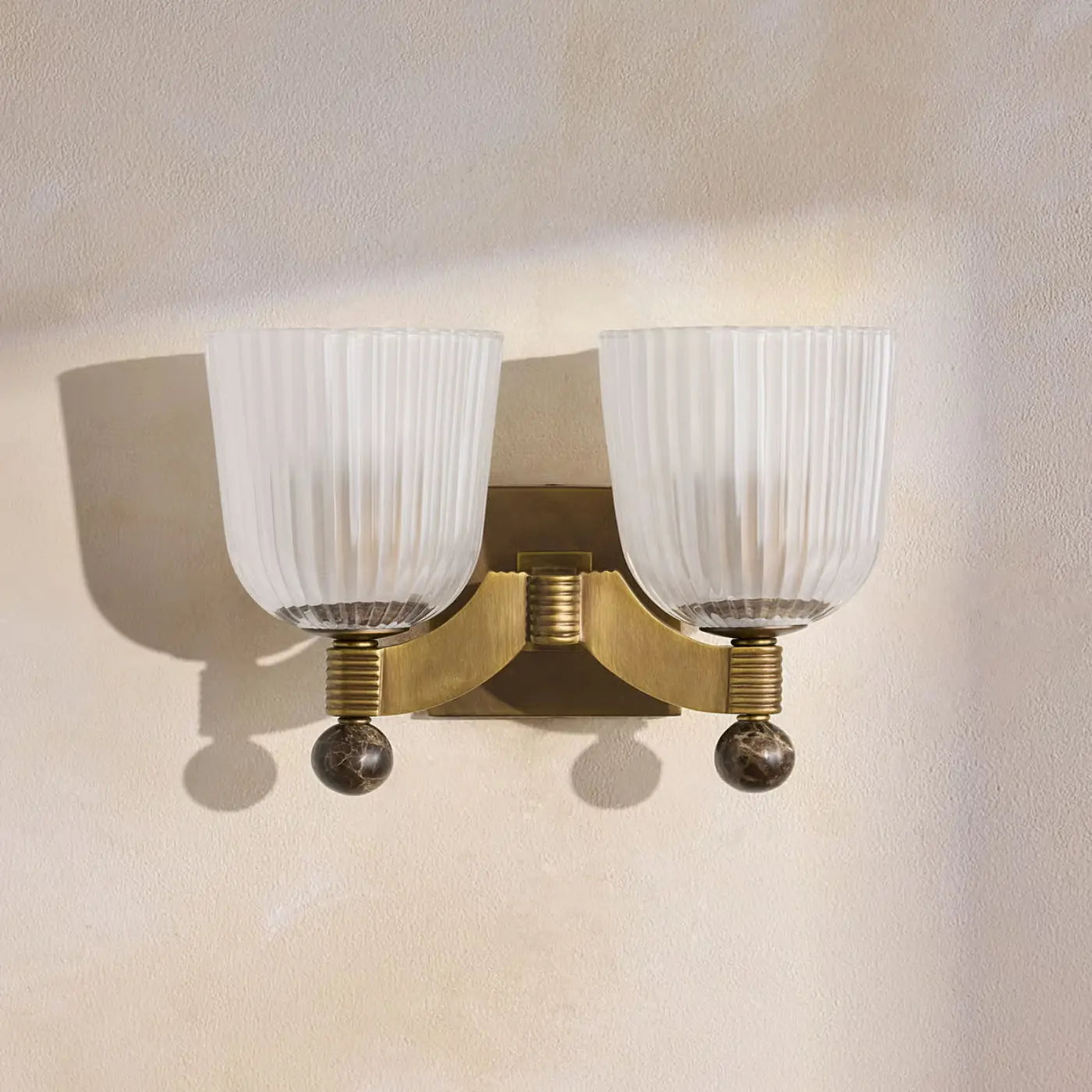 colette-wall-light