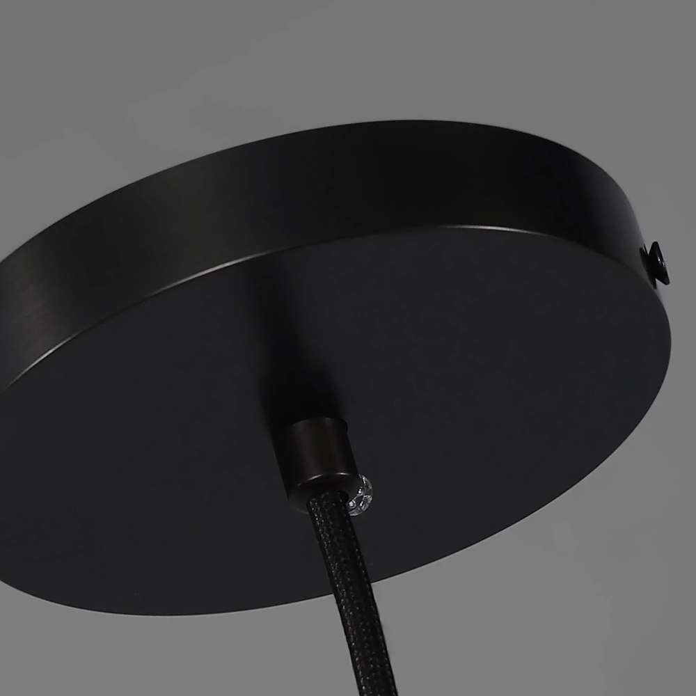 modern table lamp in black