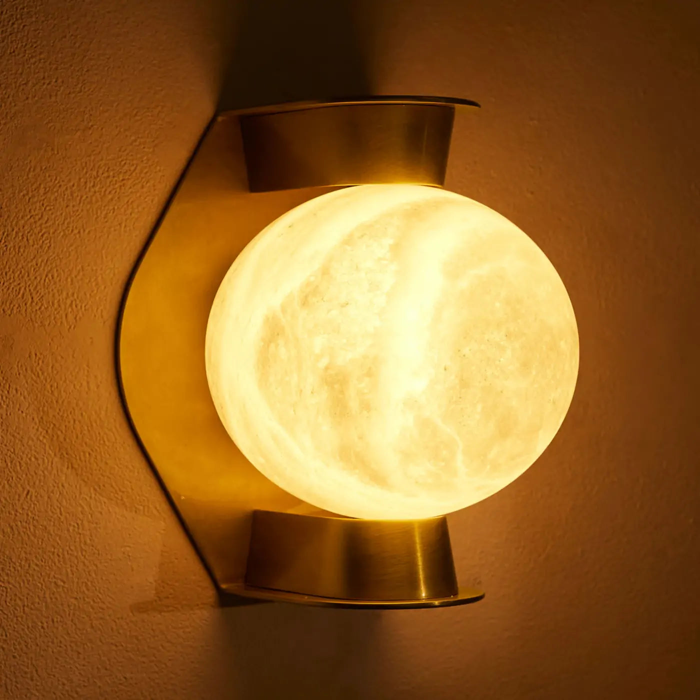 enzo-wall-light-large