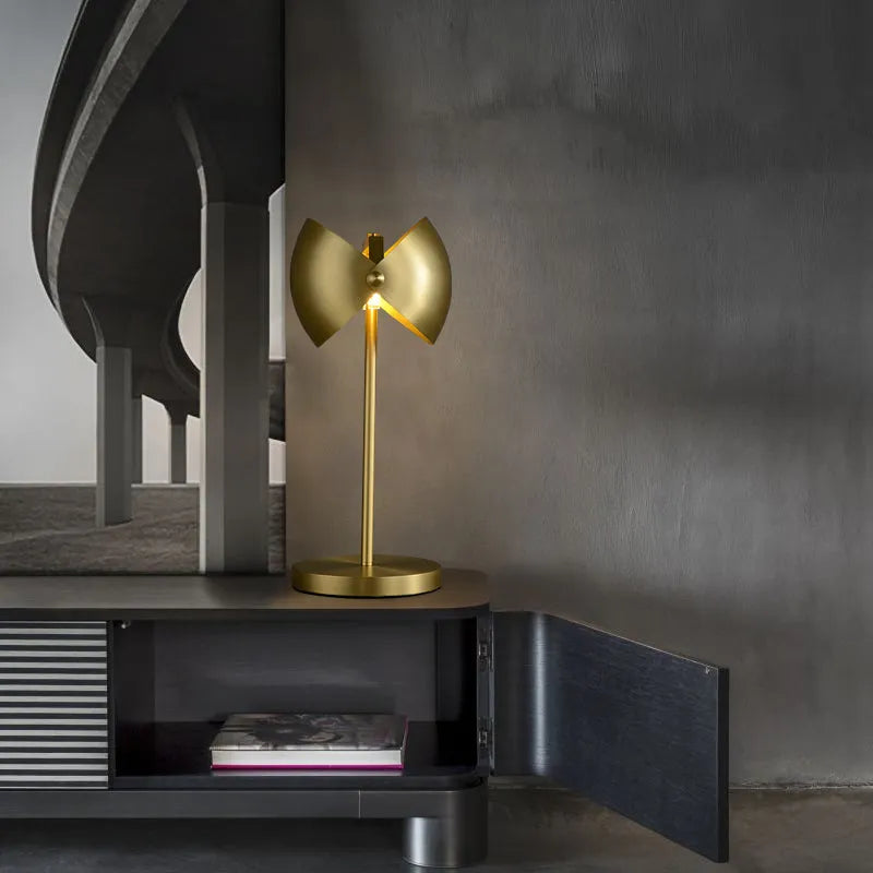 2-light modern table lamp