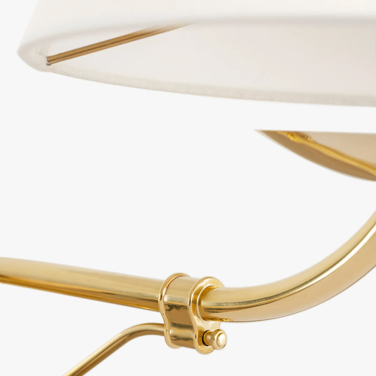 Fiddler Articulating Sconce