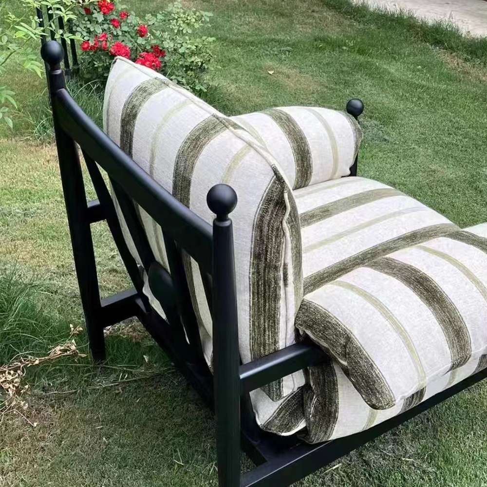 comfy chairs for bedroom