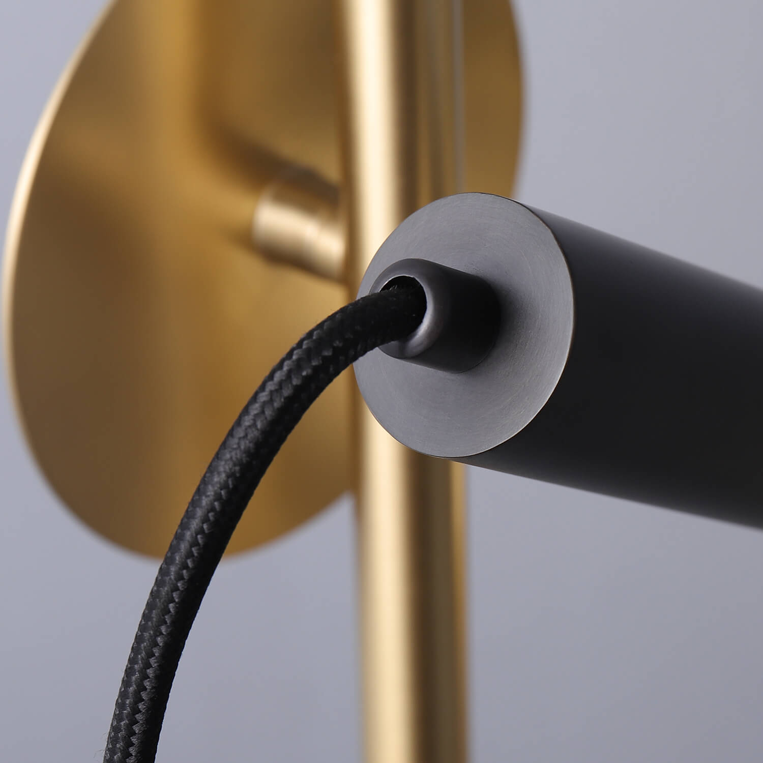 adjustable table lamp
