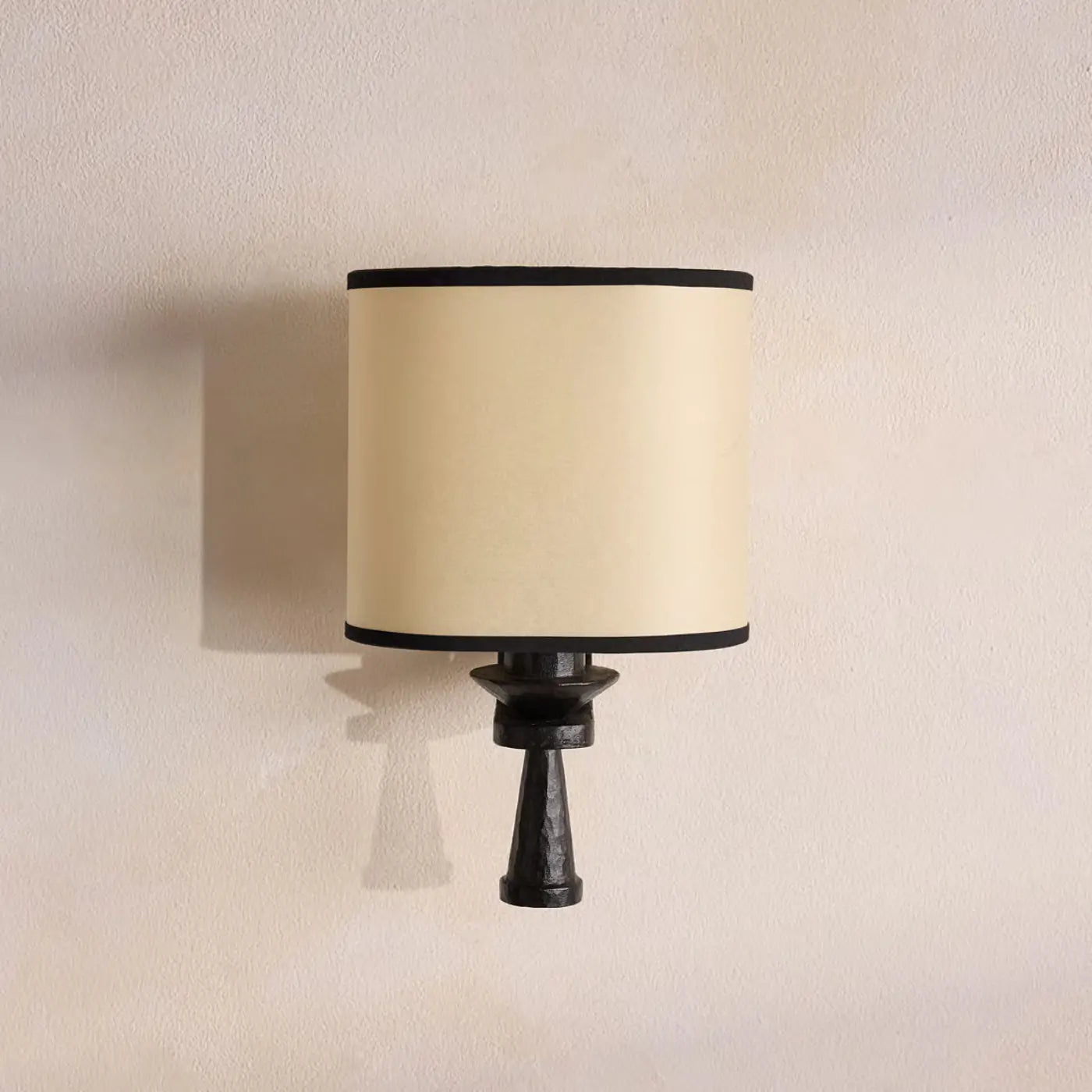 flint-wall-light