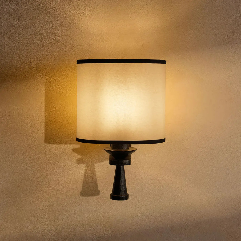 flint-wall-light