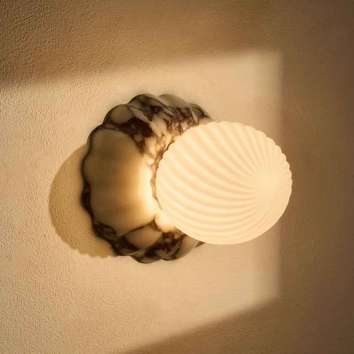 floria-wall-light