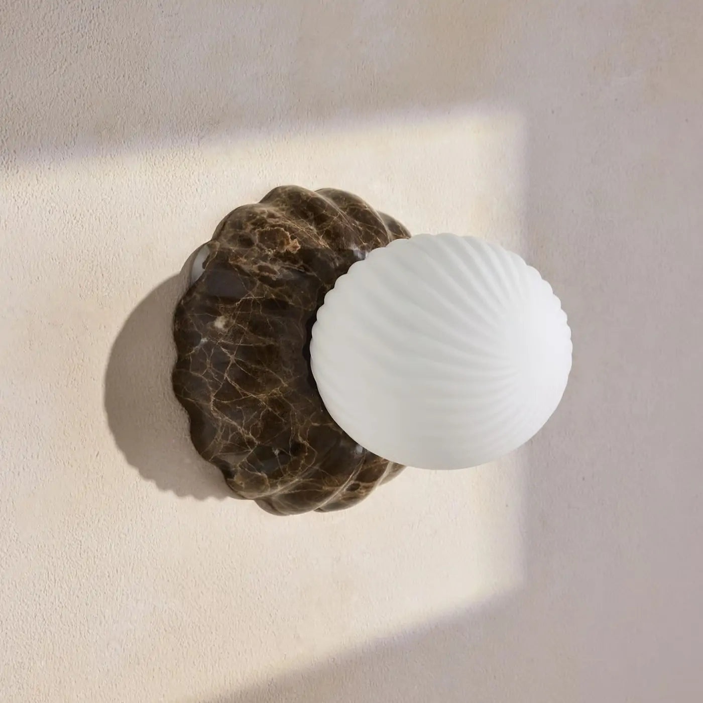 floria-wall-light