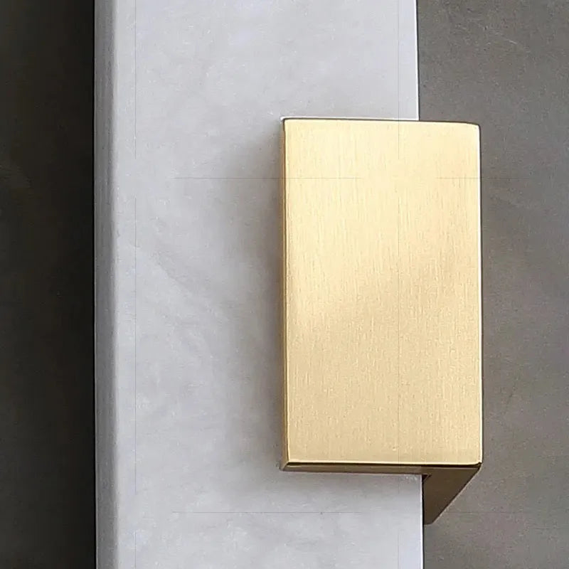 Furore Alabaster Wall Lamp | Soft Illuminated Accent for Contemporary Homes - View 7