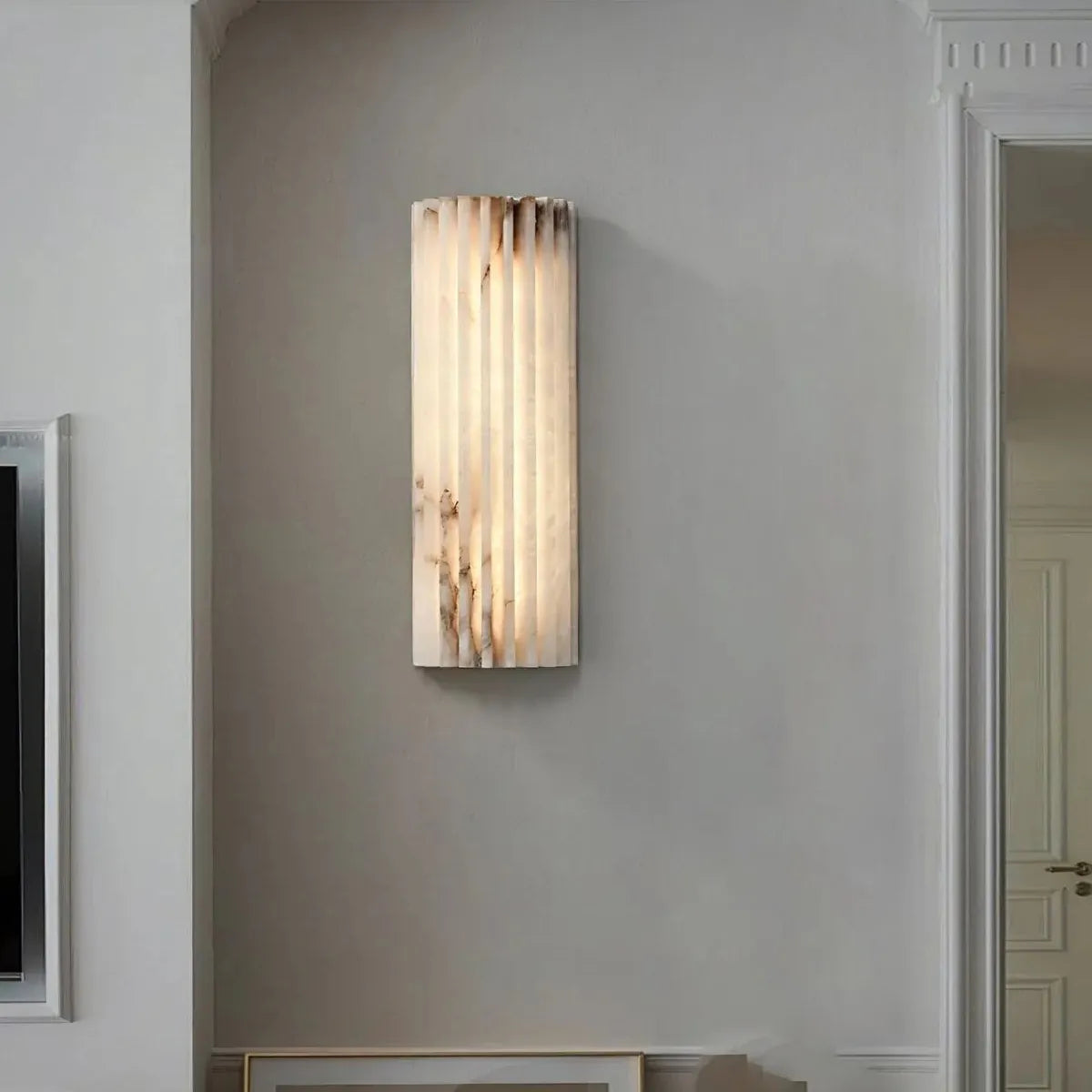Hand‑Carved Alabaster Wall Light – Built‑In LED with Sculptural Design - View 5