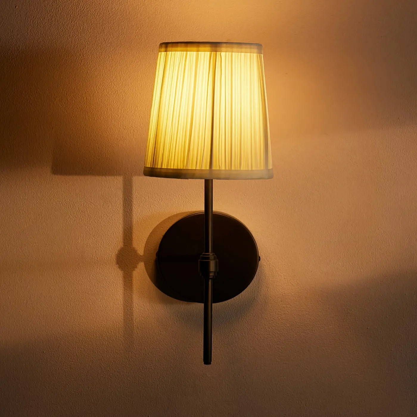 isobella-wall-light