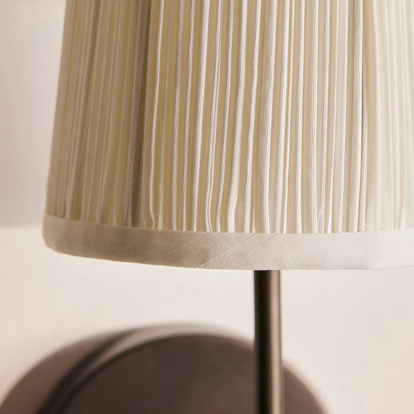isobella-wall-light