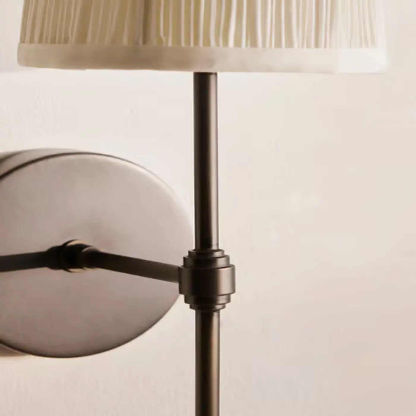 isobella-wall-light