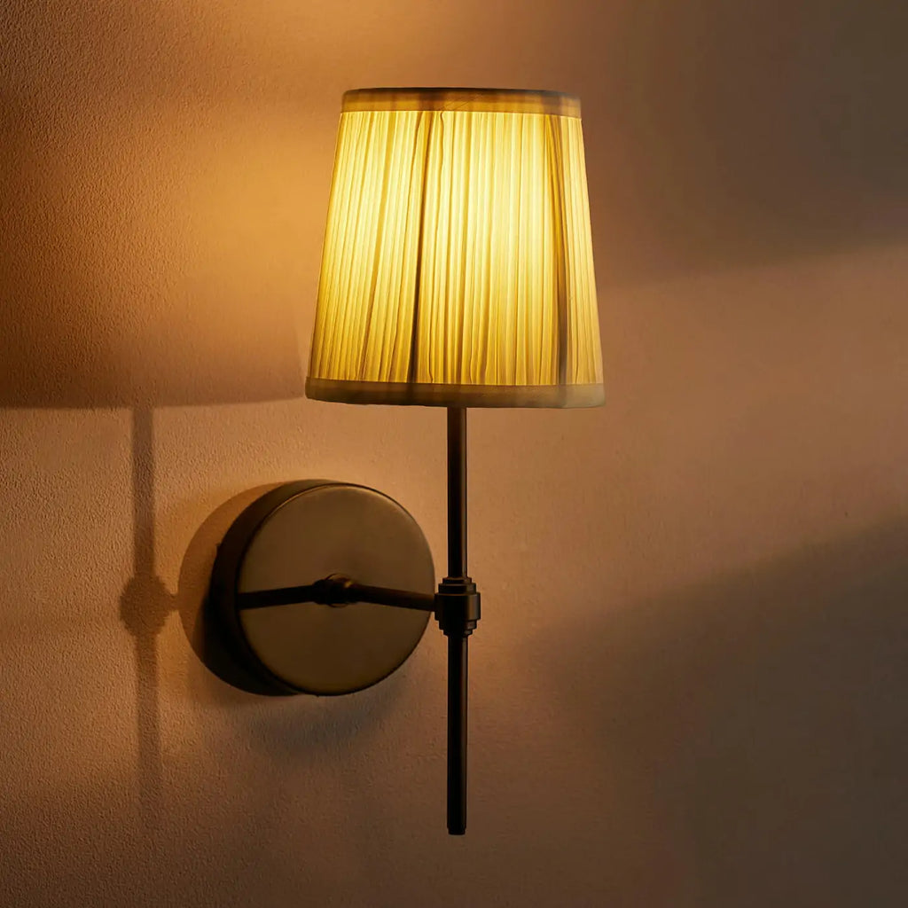 isobella-wall-light