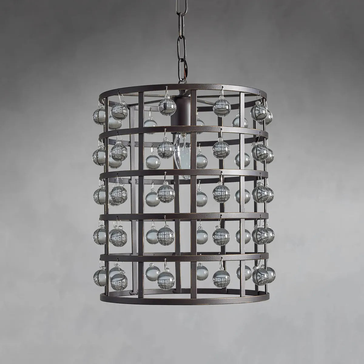 la cage pendant