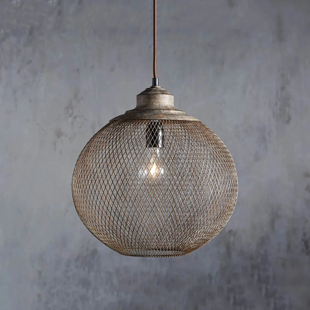 lanister mesh pendant