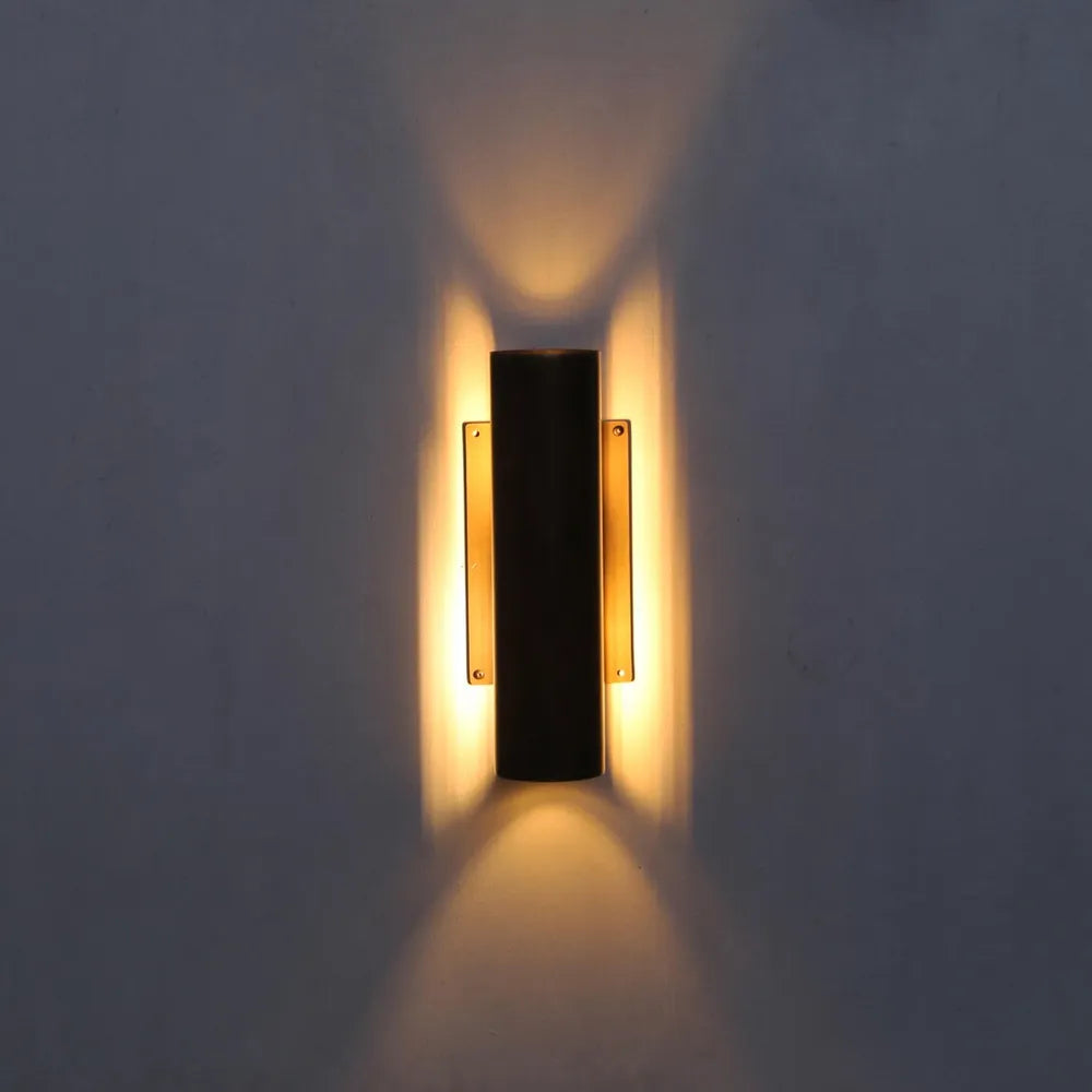 Vintage Brass Wall Lamp – Handcrafted Simple Solid Brass Lamp For Modern Interiors - View 4