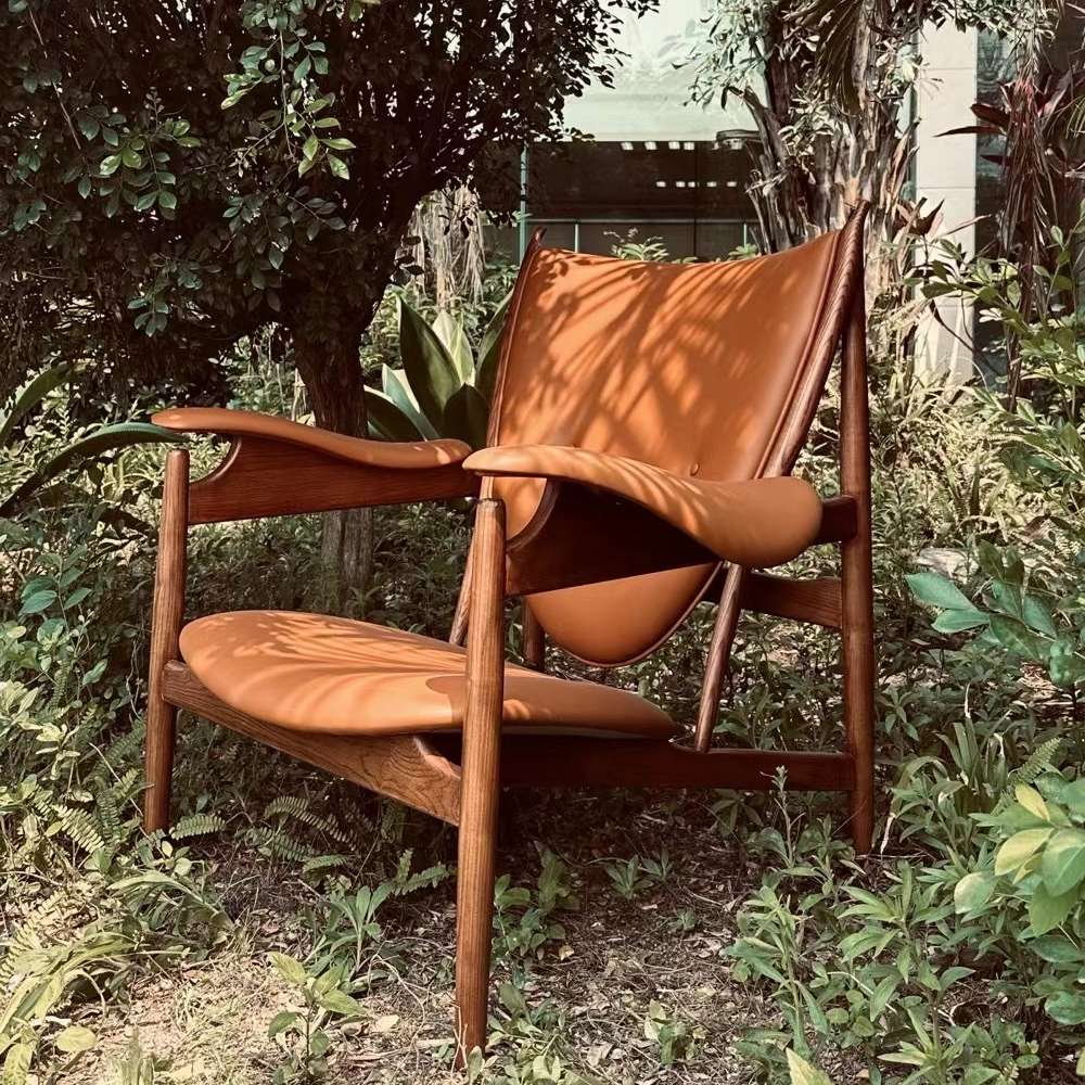 outdoor lounge furniture