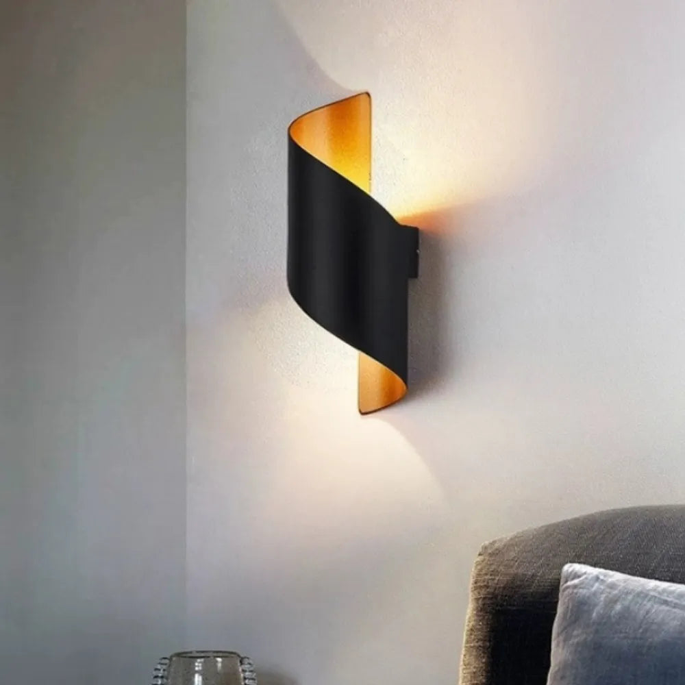 twist outdoor sconce