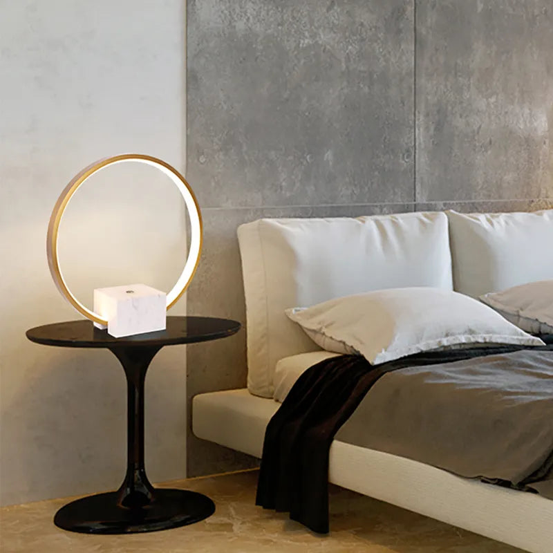 portal ring table lamp