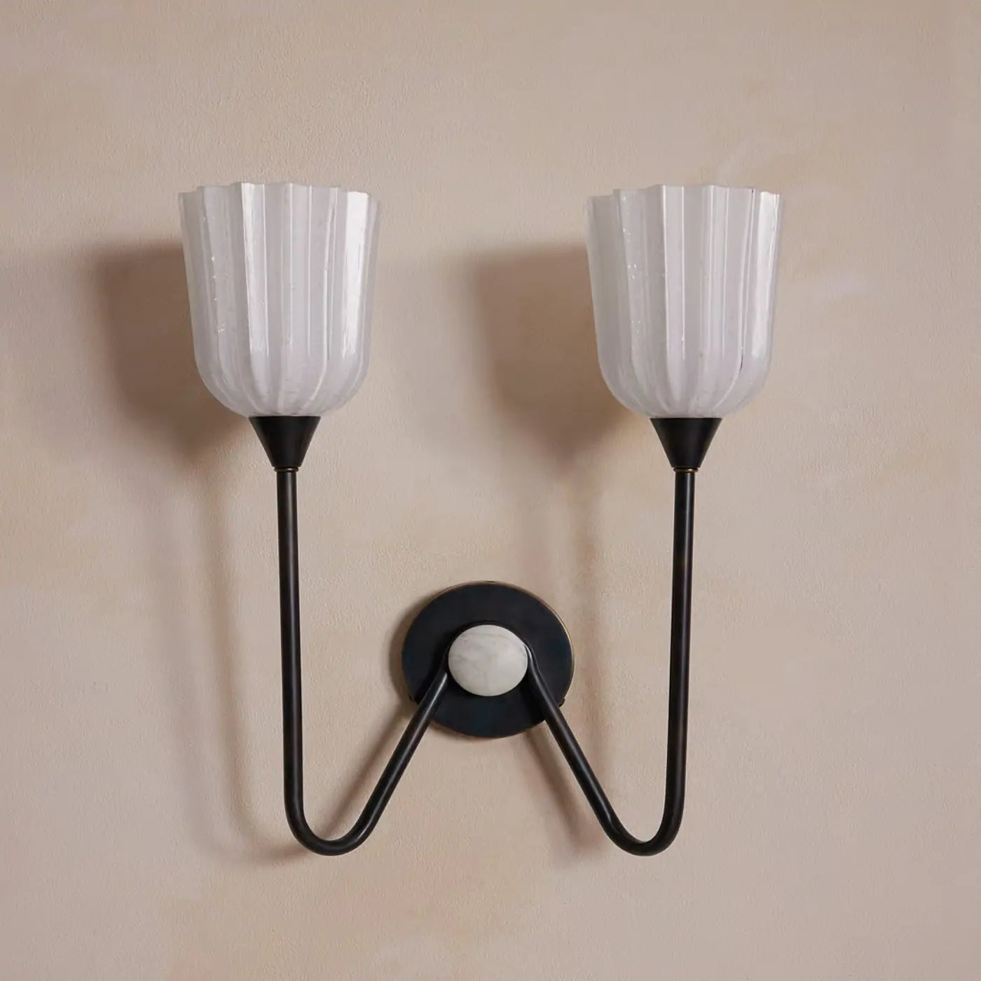 quaid-wall-light
