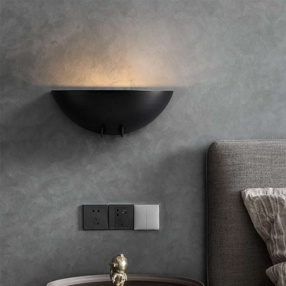minimalist black wall sconce